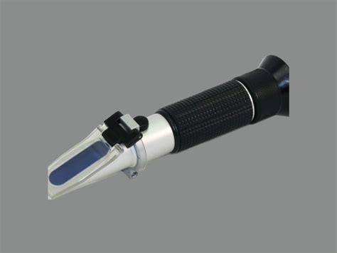 how to see what the percent glycolis in a refractometer|diluted glycol refractometer.